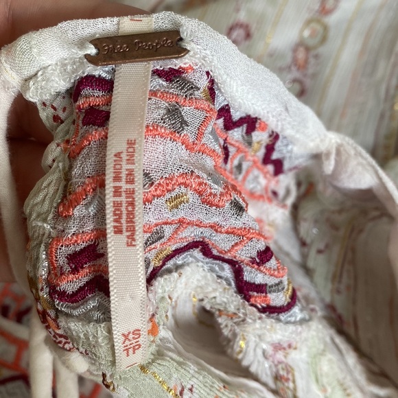 Free People dance magic embroidered tunic top Sz XS - Picture 6 of 7